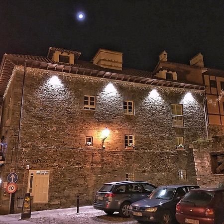 Las Donas Del Portazgo Villafranca Del Bierzo Exterior photo