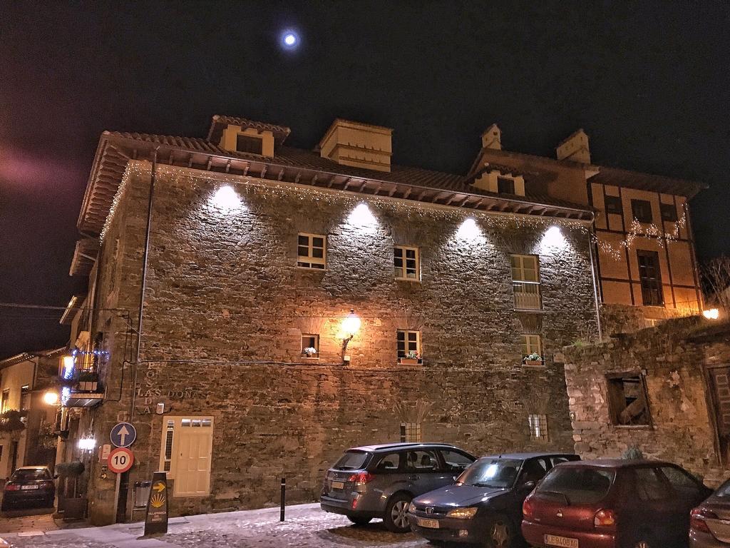 Las Donas Del Portazgo Villafranca Del Bierzo Exterior photo